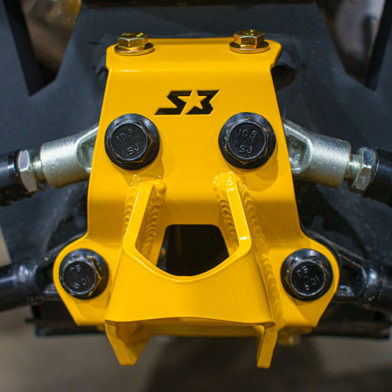 Can-Am Maverick R Pull Plate by S3 Power Sports – Evolution Powersports LLC
