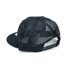 Charger l&#39;image dans la galerie, Casquette noire ajustée Badass