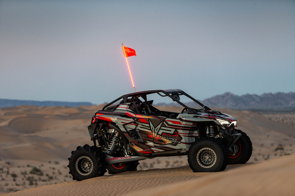 Buggy Whip 4' & 6' Standard Visibility Quick-Release LED Whip Lights